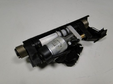 фото thumb №6, Mercedes s klasa w221 моторчик регулювання підголівник