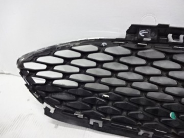 Решётка бампера средняя ford fiesta mk8 Недорого, фото thumb