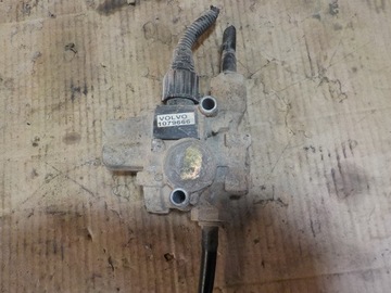 фото thumb №8, Распределитель клапан защитный volvo fh-12 2000