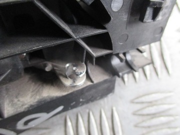 фото thumb №5, Ручка левая внутренняя peugeot 407 04-08