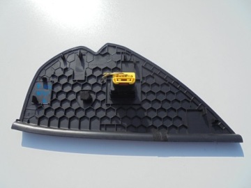 фото thumb №4, Заглушка панели volkswagen оригинальный номер 2ga858248