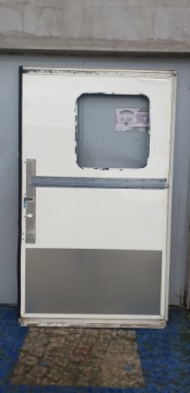 фото thumb №2, Двері бічний праве швидка допомога