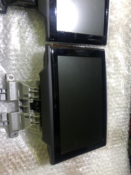 фото thumb №6, Audi a8 s8 d4 задние мониторы систем rse комплект 4h0919709c 4h0035762m