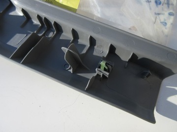 фото thumb №6, Молдинг багажника mazda 2 dy dd10-68-89xa-71