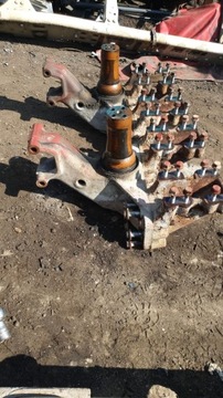 фото thumb №1, Подрамник resoró iveco trakker, лапы, 8x4, 6x4