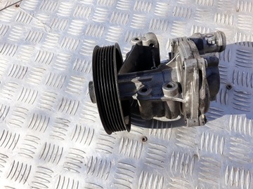 фото thumb №1, Насос води transit mk7 2.4 tdci 2u1q-8a558