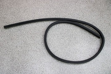 фото thumb №1, Bmw e88 прокладка кузовная дверь левая