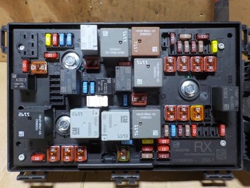 фото thumb №5, Astra j коробка предохранителей 13343766