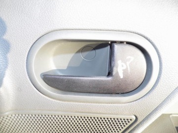фото thumb №2, Ручка внутренняя правая перед ford fusion mk1 i