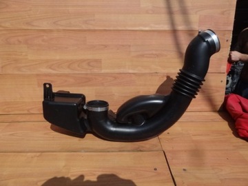 фото thumb №1, Subaru xv 2012 2,0 b резонатор повітря впуск org