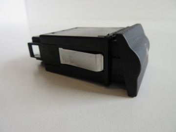 фото thumb №10, Выключатель крышка топлива skoda octavia 1u0959833c