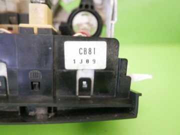 фото thumb №5, Панель обдув керування вентиляція mazda premacy i