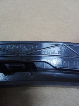 фото thumb №10, Tesla x планка na крило права перед 1075668-00-a