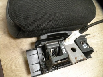 фото thumb №5, Volvo v60 - замок підголівник спинка правий задня