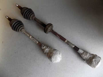 фото thumb №1, Dacia sandero ii 0.9 приводной вал левая правая оригинал