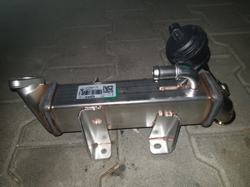 ОХЛАДИТЕЛЬ EGR 2.3 DCI MASTER III MOVANO ОРИГИНАЛ
