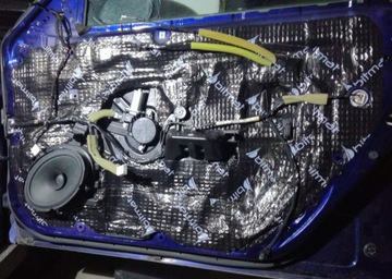 фото thumb №9, Килимок шумопоглинаюча butylowa бітумна butyl 2,5mm wulkanizacja з планка