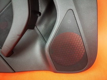 фото thumb №9, Audi s3 a3 8v оббивка обшивка двері задня l p шкіра