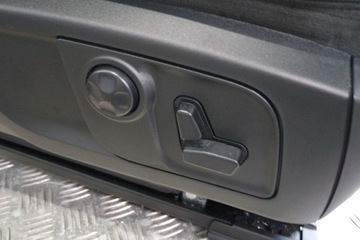 фото thumb №7, Сидіння шкіра заднє сидіння обшивки maserati levante f151