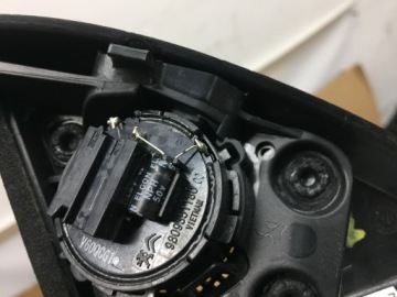 фото thumb №3, Citroen ds7 трикутник динамік двері лівий 9809351180