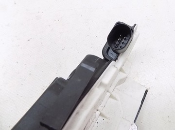 фото thumb №5, Замок двері лівий задня 6-pin - vw passat cc 08-11 eu