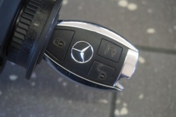 фото thumb №3, Замок запалювання + ключ mercedes w204 lift a2079057101