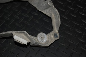 фото thumb №5, Кріплення компресора audi a8 d3 3.0 tdi 4e0616869d