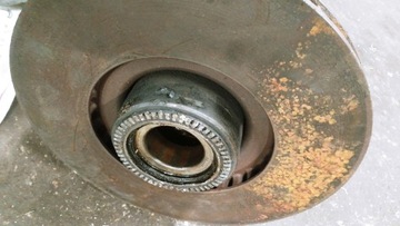 фото thumb №3, Mercedes vario ступиця перед + диск