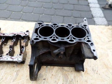 фото thumb №6, Блок двигателя блок двигателя opel corsa c b 1.0 12v x10xe