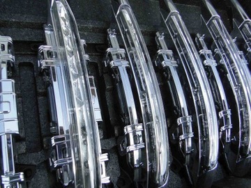 фото thumb №14, Mercedes r klasa w251 led w бампер передній 251