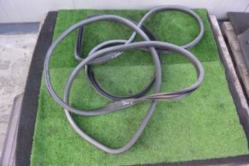 фото thumb №1, Прокладка дверь левая правый mercedes w204 coupe lift