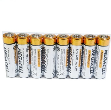 8 щелочных батарей Megacell LR06 AA