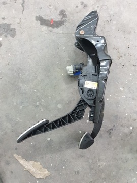 фото thumb №2, Педалі gaz гальмо range evoque bj3m9f836 eb