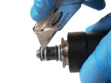 фото thumb №12, Клапан гидравлический блок abc do mercedes c215 w215