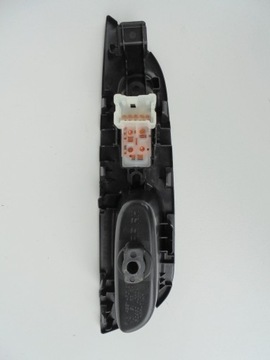 фото thumb №10, X-trail t32 lift перемикач скло 829604ce0a 2017