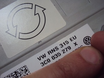 фото thumb №8, Радио экран навигация vw touran caddy passat b6