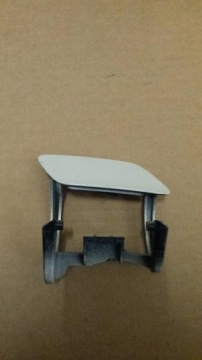 фото thumb №1, Заглушка розпилювача права a 176 w176 amg 1768851756