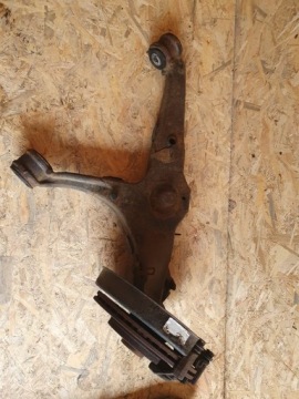 фото thumb №2, Поворотный кулак задняя левая vw transporter t5 1.9 tdi