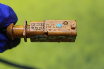 фото thumb №5, Датчик температура вихлопних газів a6 c7 3.0tdi 059906088bb