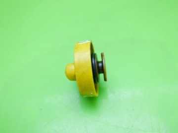 фото thumb №8, Крышка заливка масла renault kangoo i phi 1.9 d 98-01