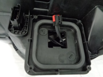 фото thumb №8, Renault оригинальный номер 260100033r лампа передняя