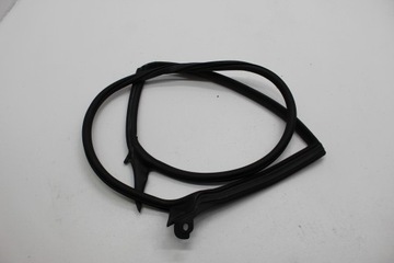 фото thumb №1, Vw arteon прокладка дверь задняя правый 3g8868120r