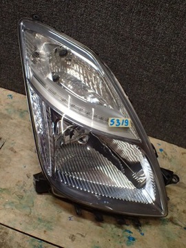 фото thumb №1, Лампа перед правая toyota prius lift