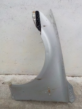 фото thumb №1, Lexus is 250 крыло перед передний