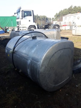 фото thumb №2, Volvo fh renault dxi бак пального 120 x 70 kpl