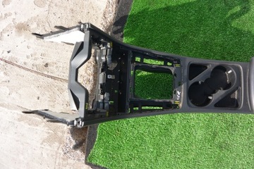 фото thumb №5, Туннель средний подлокотник кожа vw passat cc lift