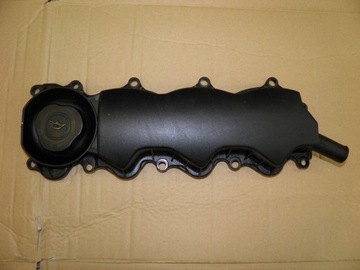 фото thumb №1, Peugeot оригинальный номер 9613732680 крышка клапанов вентиляция картера