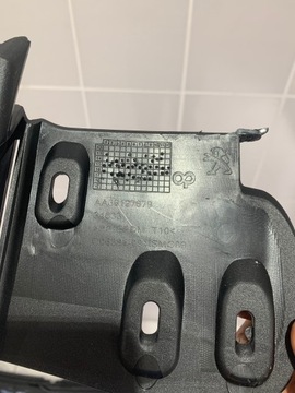 фото thumb №9, Решітка решітка радіатора бампера peugeot 308 t9