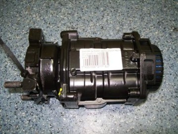 фото thumb №2, Клапан главный тормозной renault magnum 4614945010