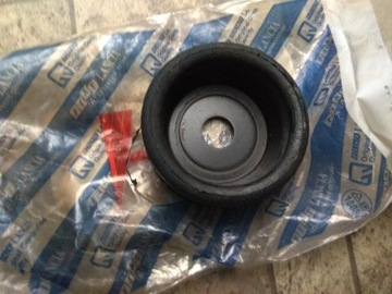 фото thumb №1, Втулка подушка задний балка fiat punto barchetta